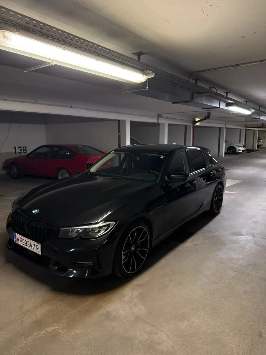 BMW 3er-Reihe 2019 – € 32.500, 100 000 km – Bild 1 von 25