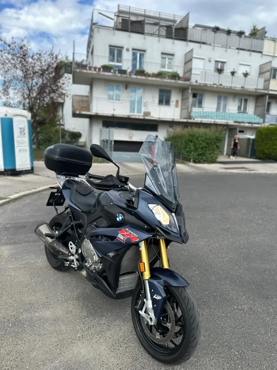 BMW S 1000 2017 – € 10.400, 42 000 km – Bild 1 von 16