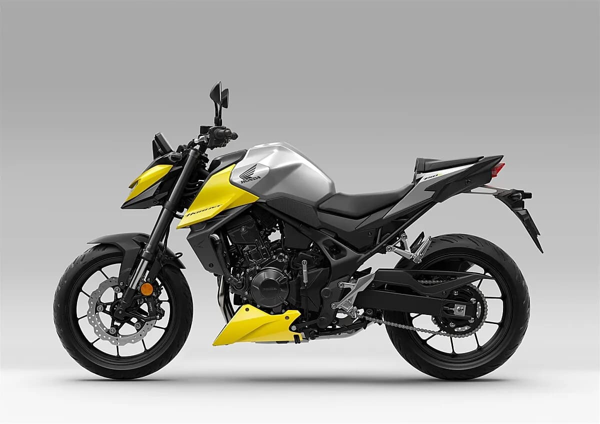 Honda CB – € 9.290, 0 km – Bild 1 von 9