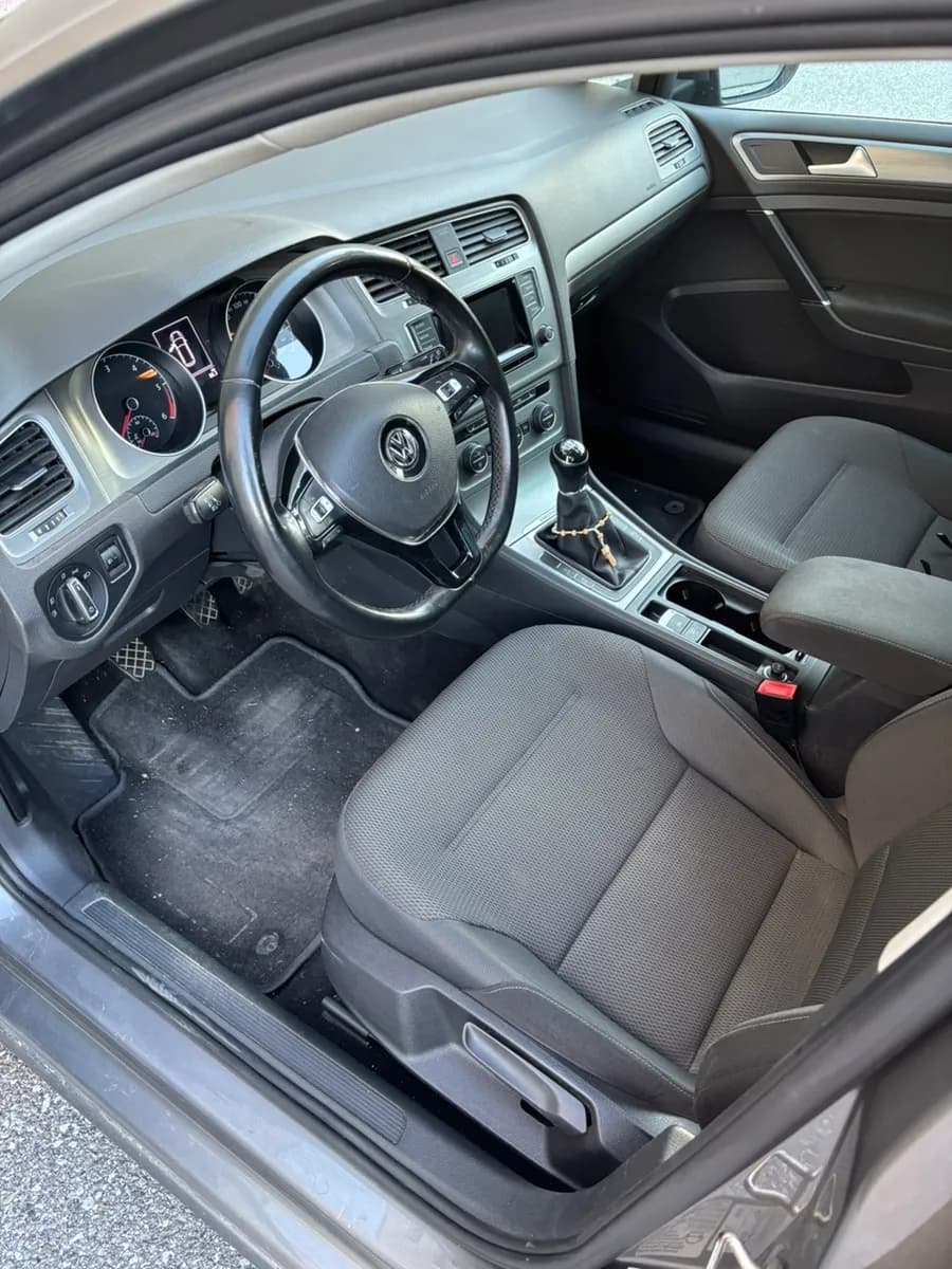 VW Golf