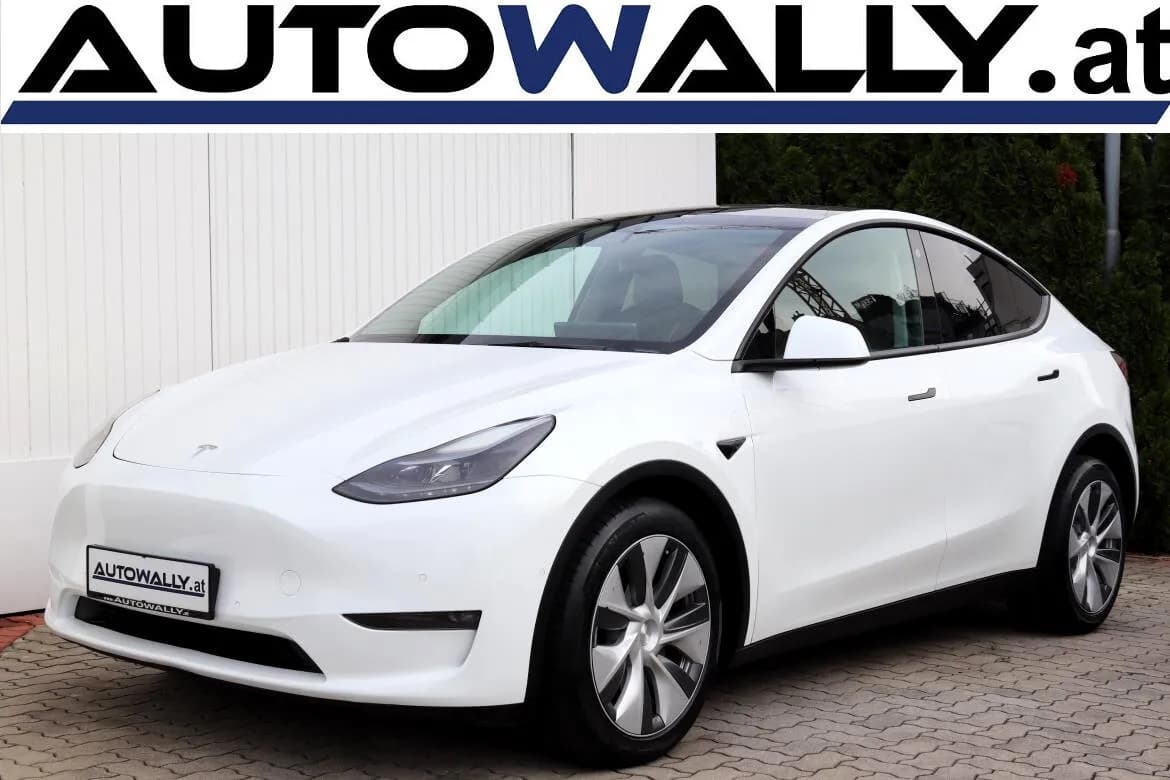 Tesla Model Y 2022 – € 29.450, 119 990 km – Bild 1 von 12