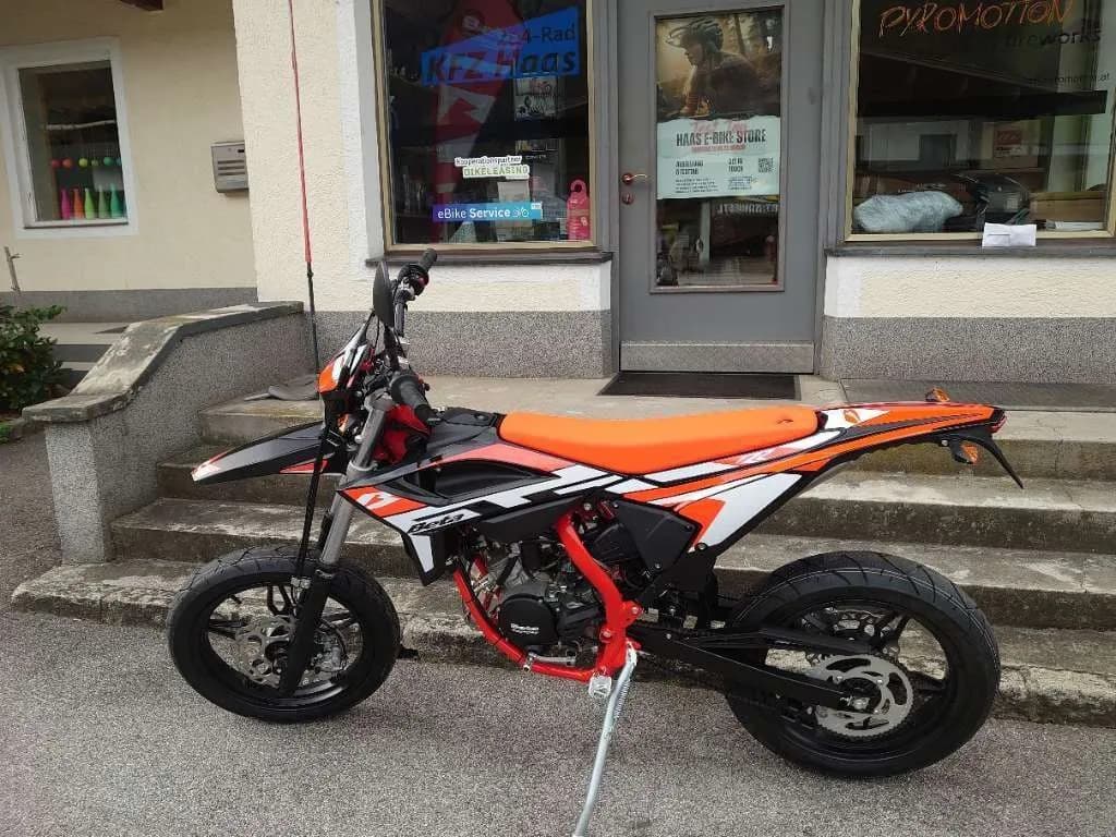 Beta RR – € 3.699, 0 km – Bild 1 von 5