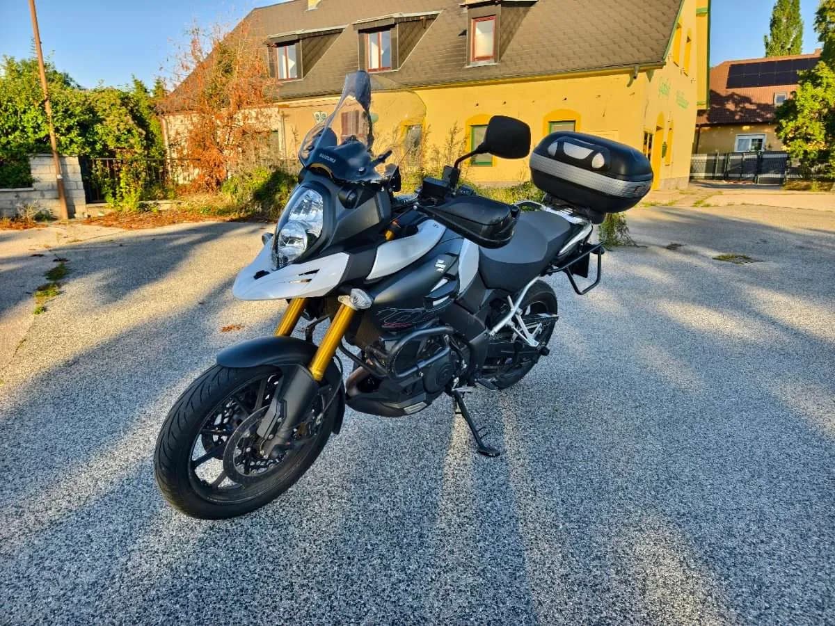 Suzuki V-Strom