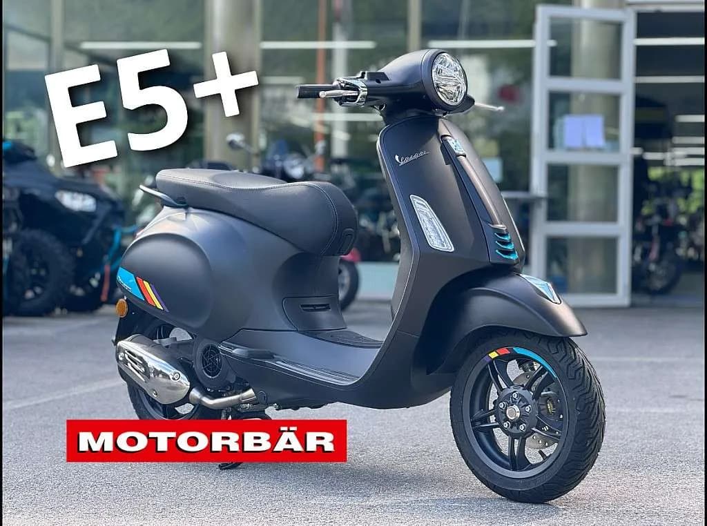 Vespa Primavera – € 3.690, 0 km – Bild 1 von 12