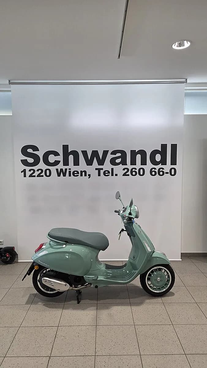 Vespa Primavera – € 6.499, 0 km – Bild 1 von 5