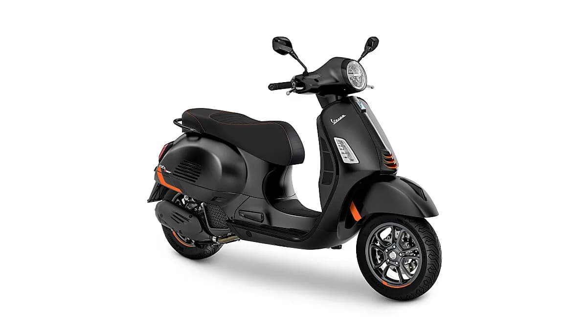 Vespa GTS – € 6.449, 0 km – Bild 1 von 4