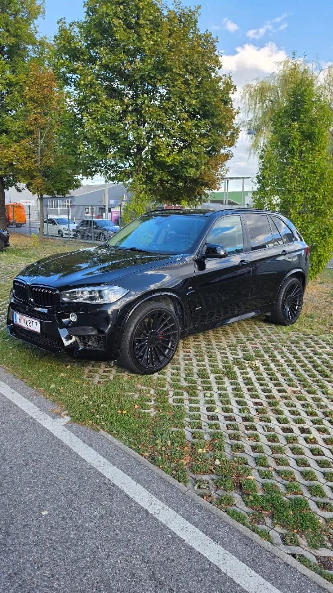 BMW X5 2016 – € 29.700, 125 000 km – Bild 1 von 35
