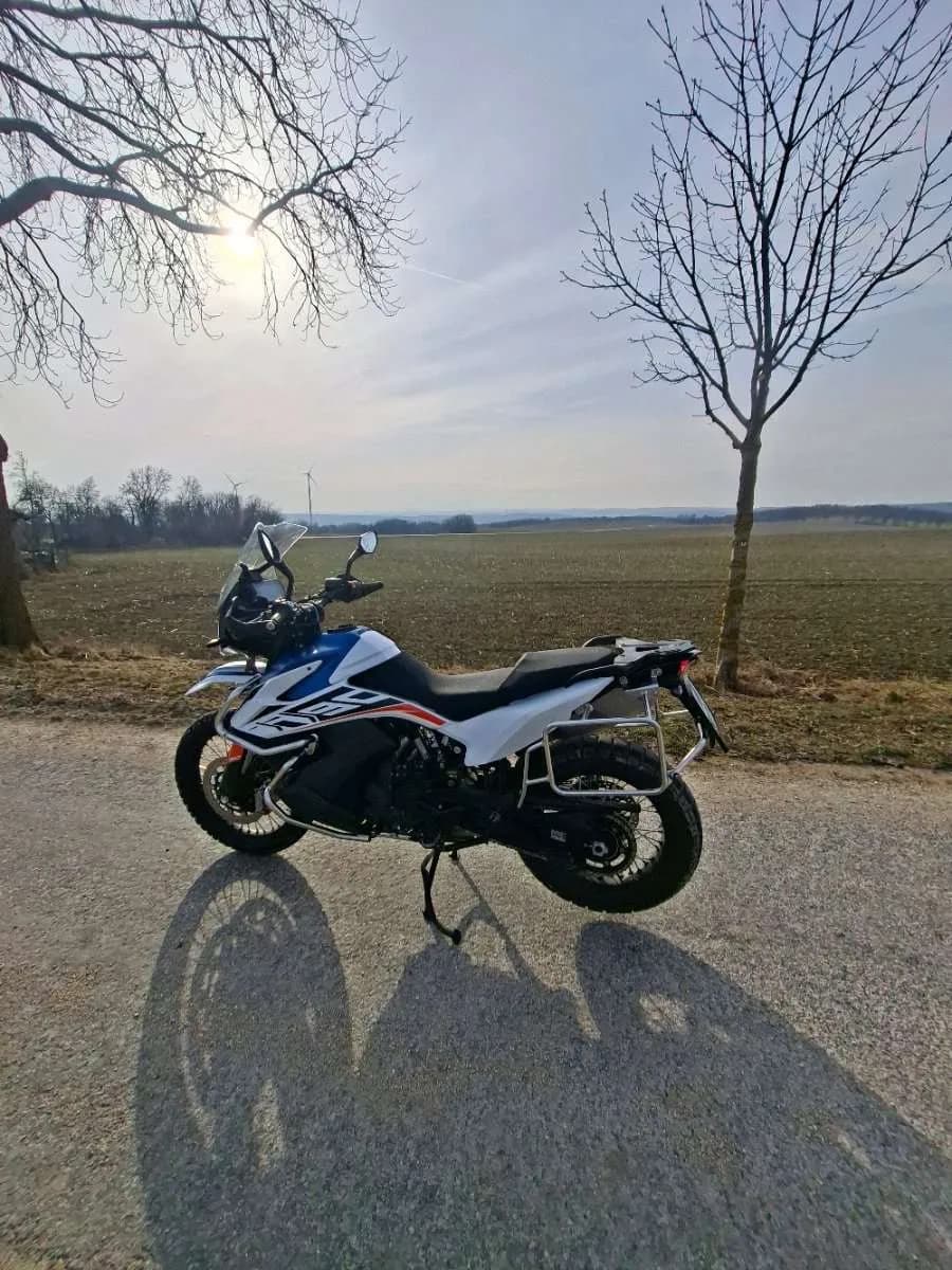 KTM 790
