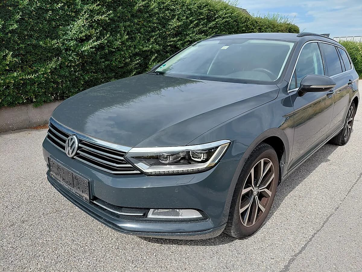 VW Passat 2018 – € 8.300, 295 000 km – Bild 1 von 15