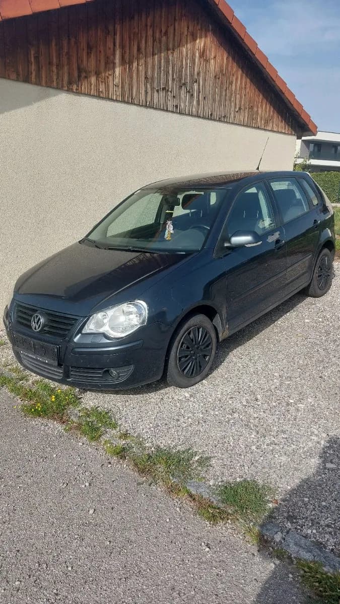 VW Polo