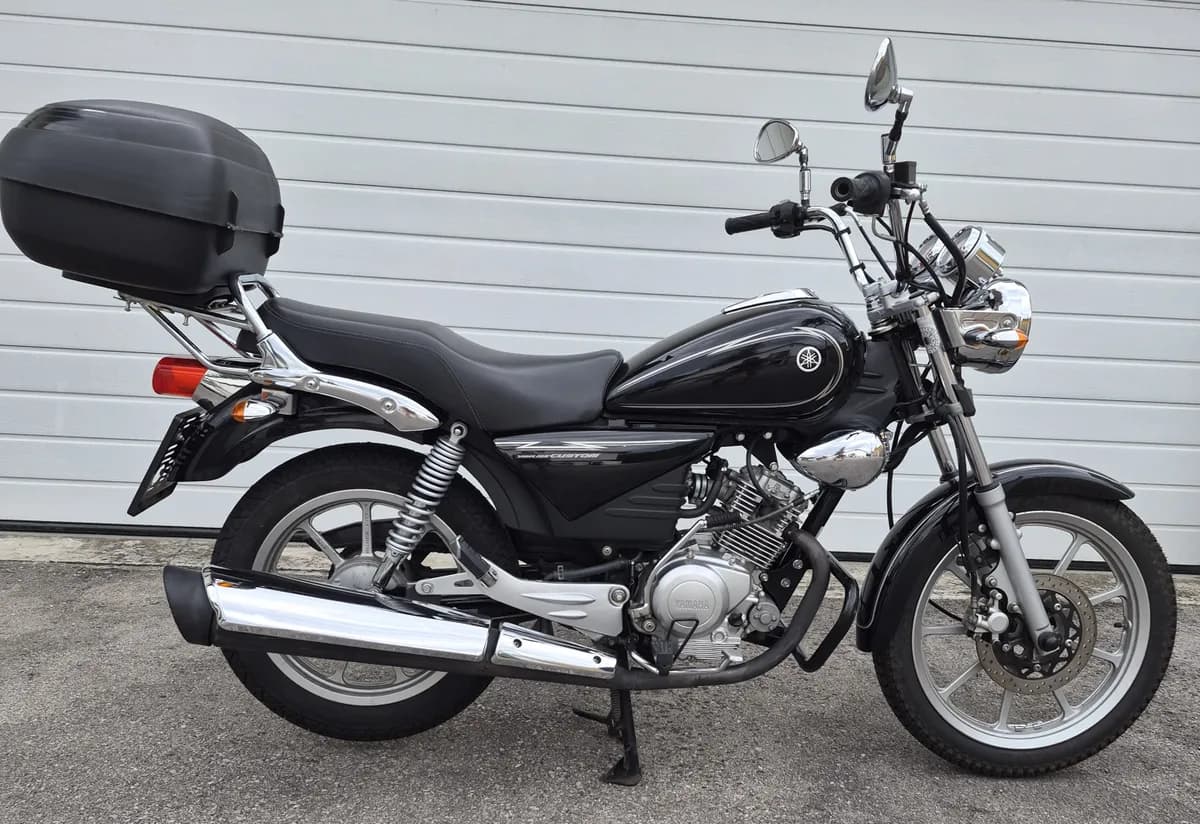Yamaha YBR 2012 – € 1.500, 14 500 km – Bild 1 von 3