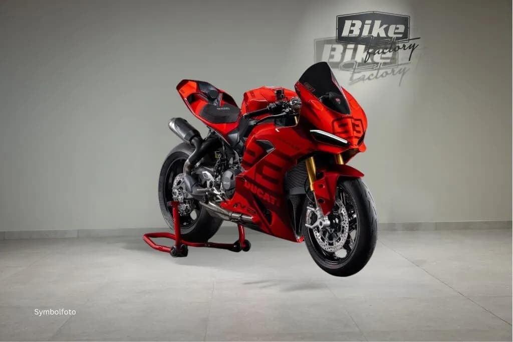 Ducati Panigale – € 25.995, 0 km – Bild 1 von 8