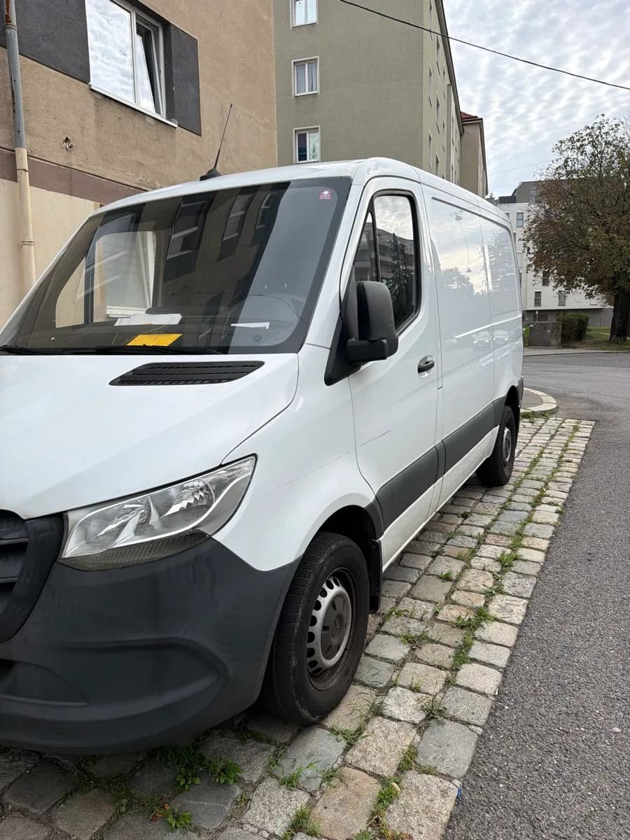 Mercedes-Benz Sprinter