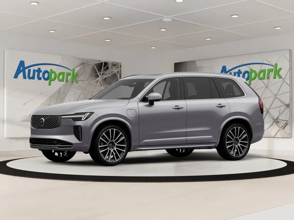Volvo XC90 – € 81.190, 10 km – Bild 1 von 24