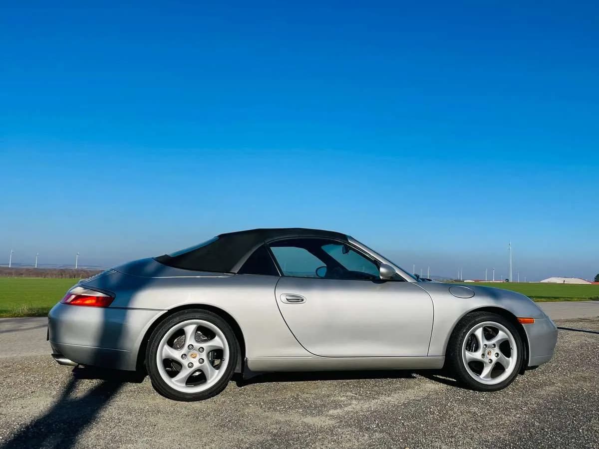 Porsche 911 1999 – € 39.900, 148 000 km – Bild 1 von 9