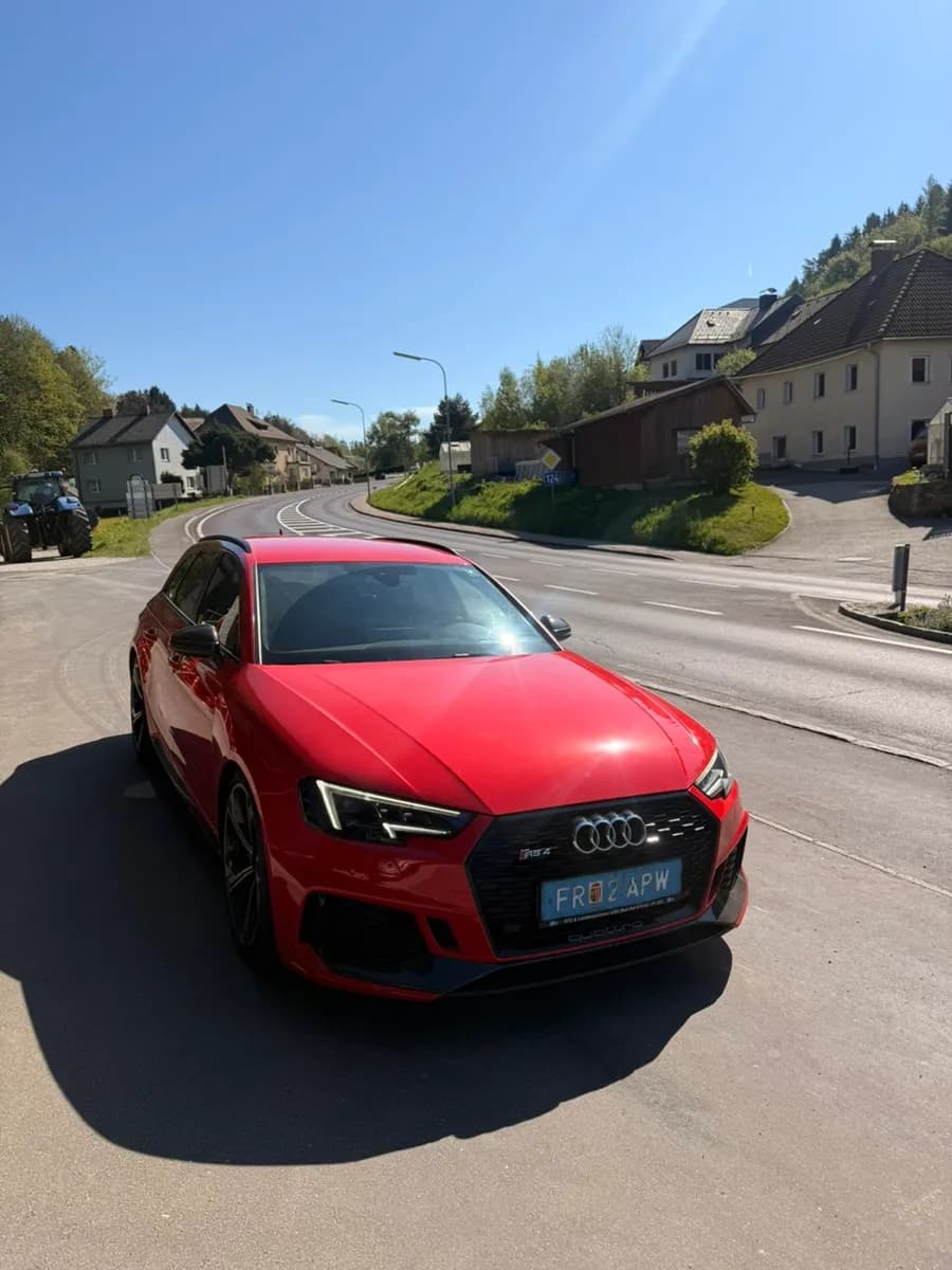 Audi A4 2019 – € 47.950, 157 000 km – Bild 1 von 8
