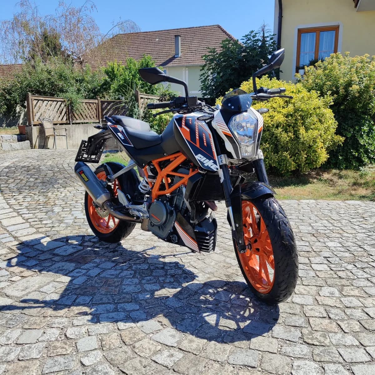 KTM 390