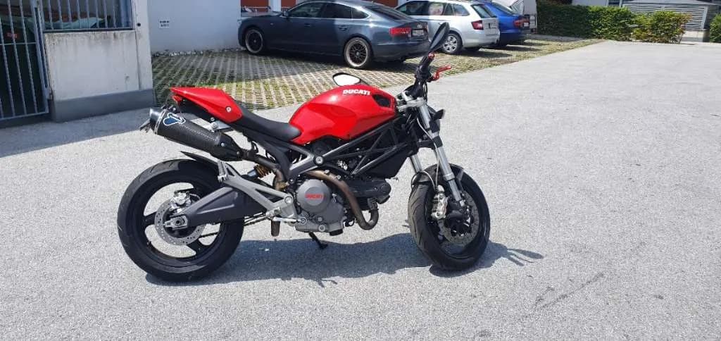 Ducati Monster