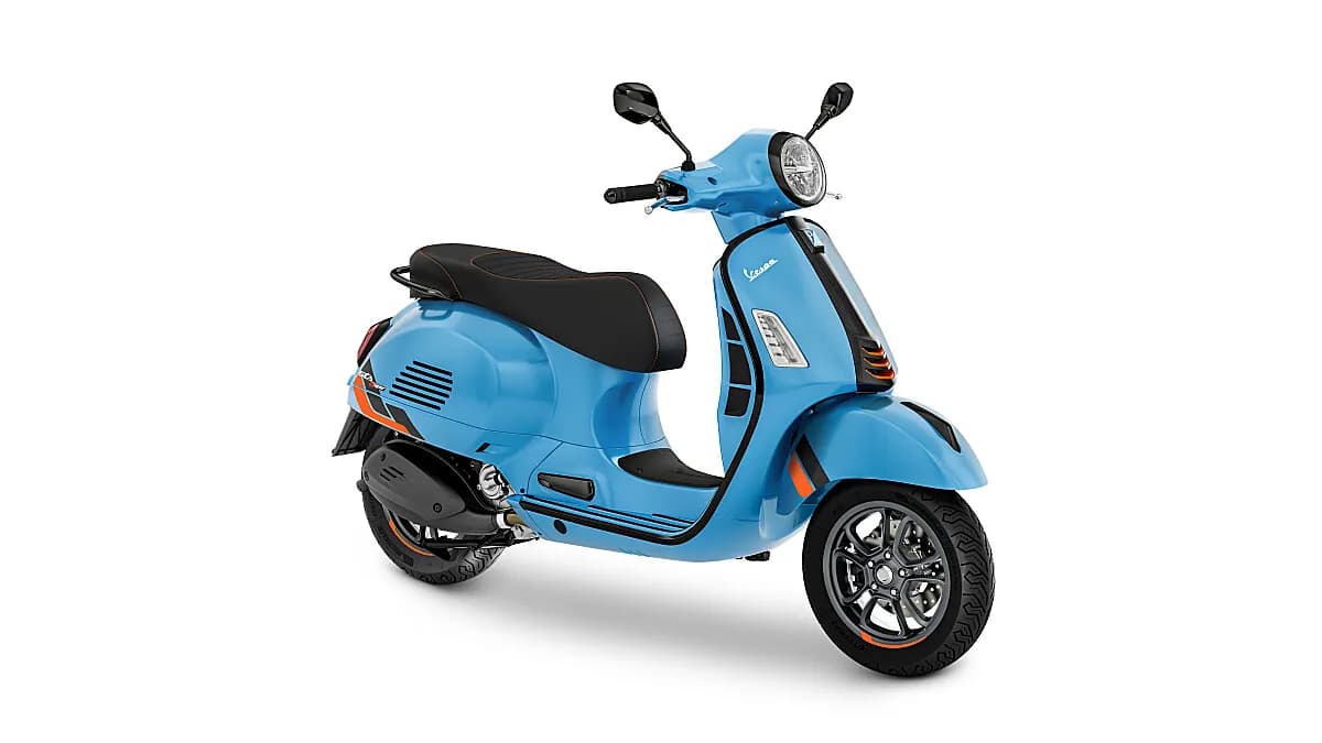 Vespa GTS – € 7.549, 0 km – Bild 1 von 3