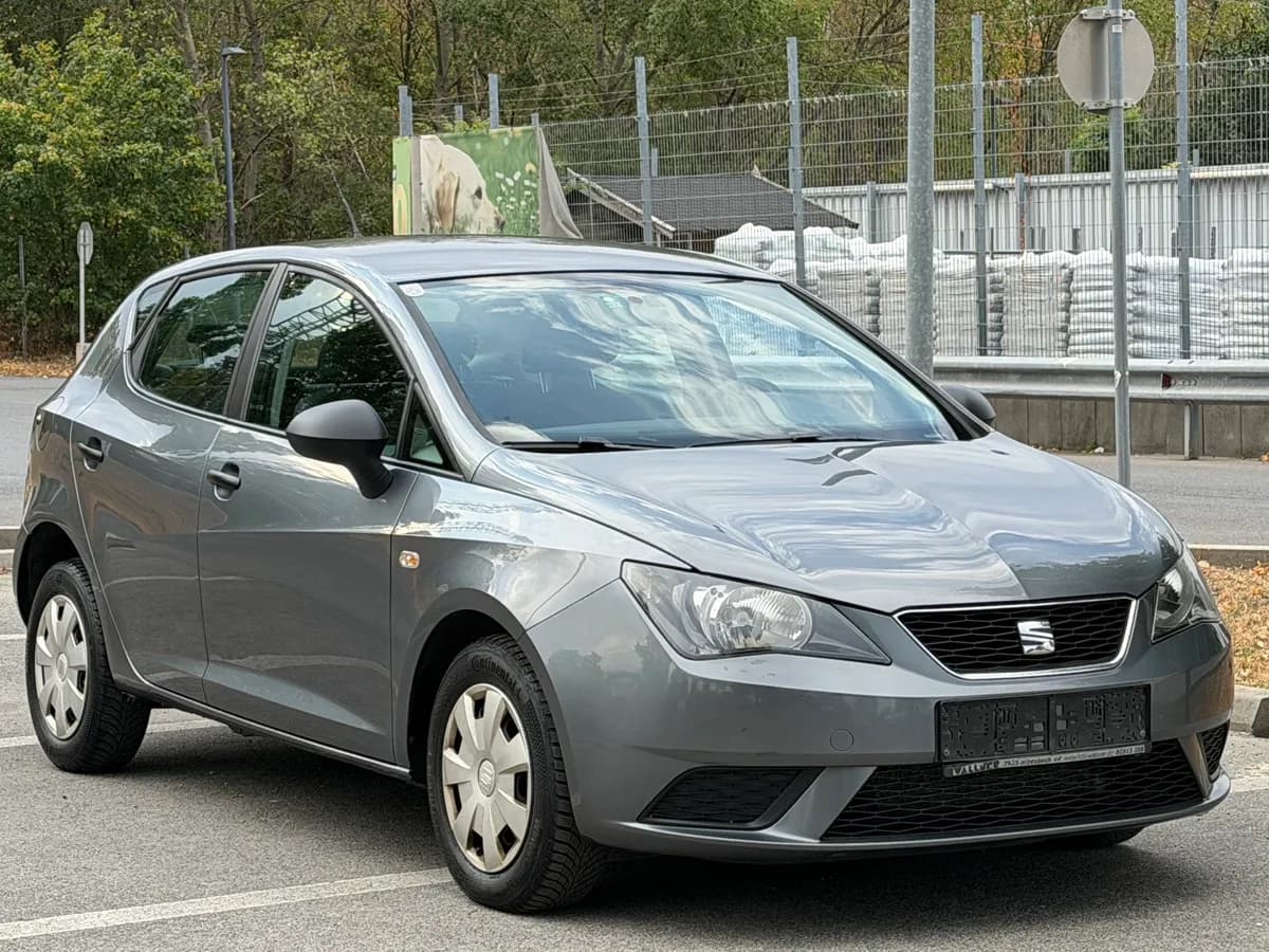 Seat Ibiza 2015 – € 2.599, 179 000 km – Bild 1 von 9