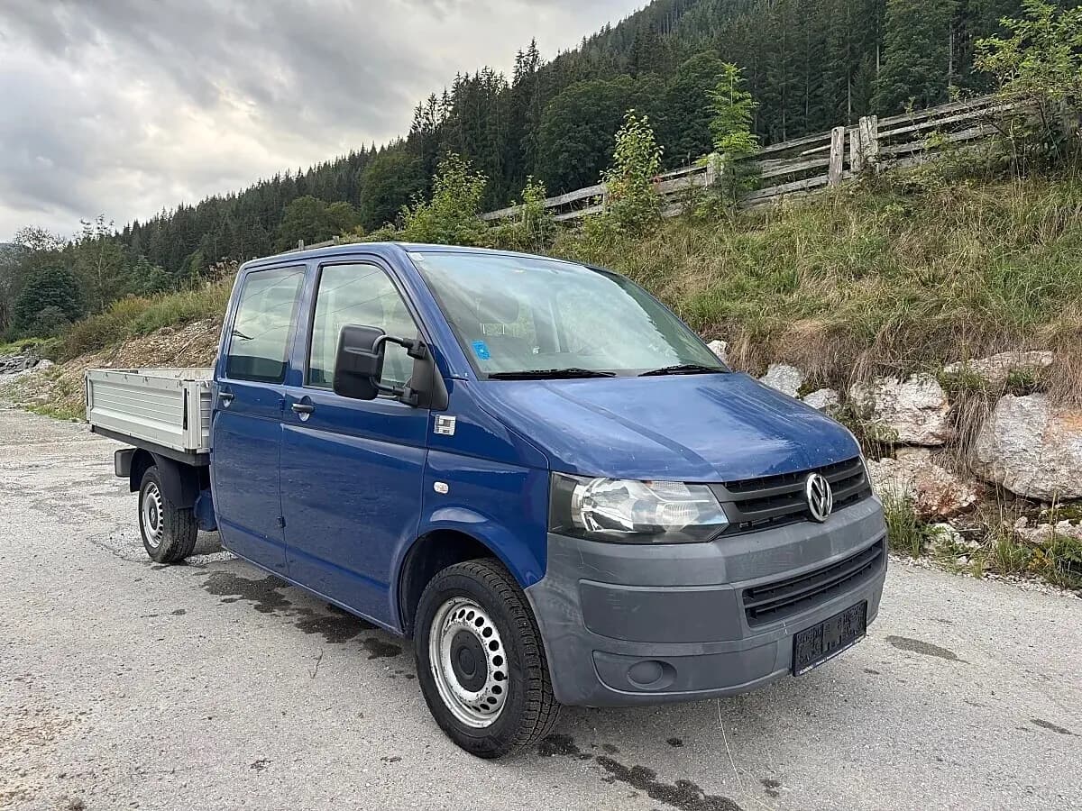 VW Transporter T5 2011 – € 4.700, 349 211 km – Bild 1 von 6