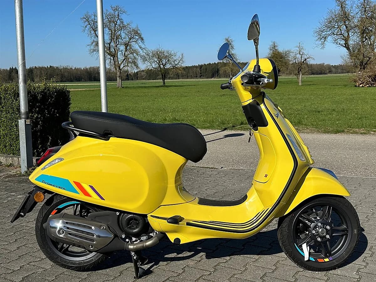 Vespa Primavera – € 4.099, 0 km – Bild 1 von 5