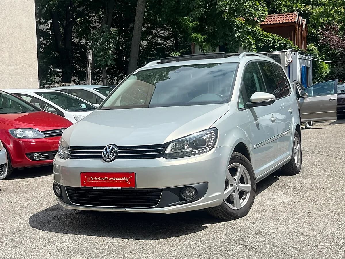 VW Touran 2013 – € 7.500, 187 000 km – Bild 1 von 21