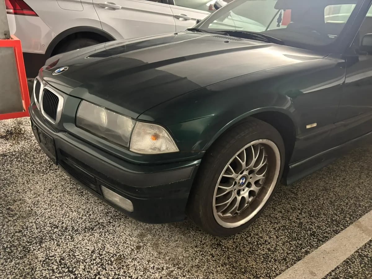 BMW 3er-Reihe 1998 – € 5.500, 159 000 km – Bild 1 von 21
