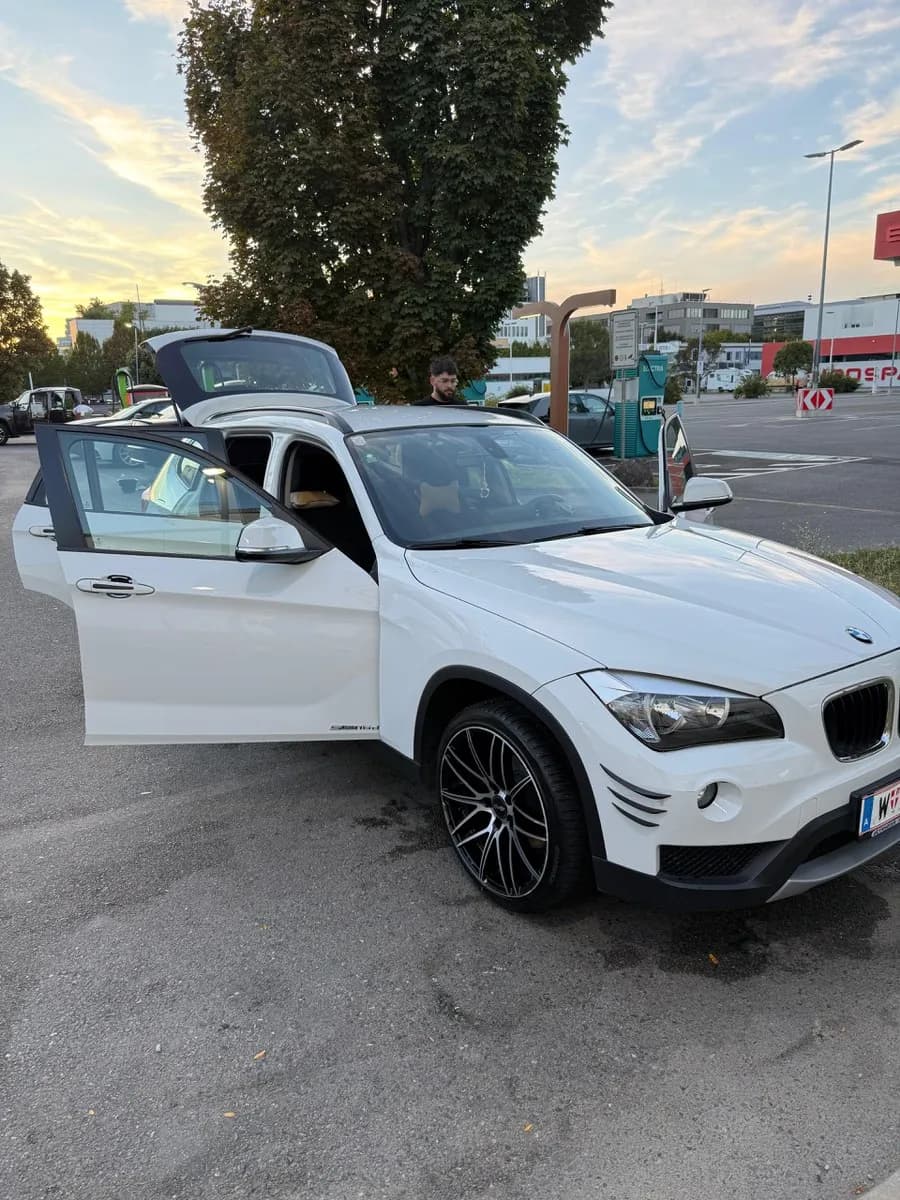 BMW X1 2013 – € 12.500, 71 000 km – Bild 1 von 10