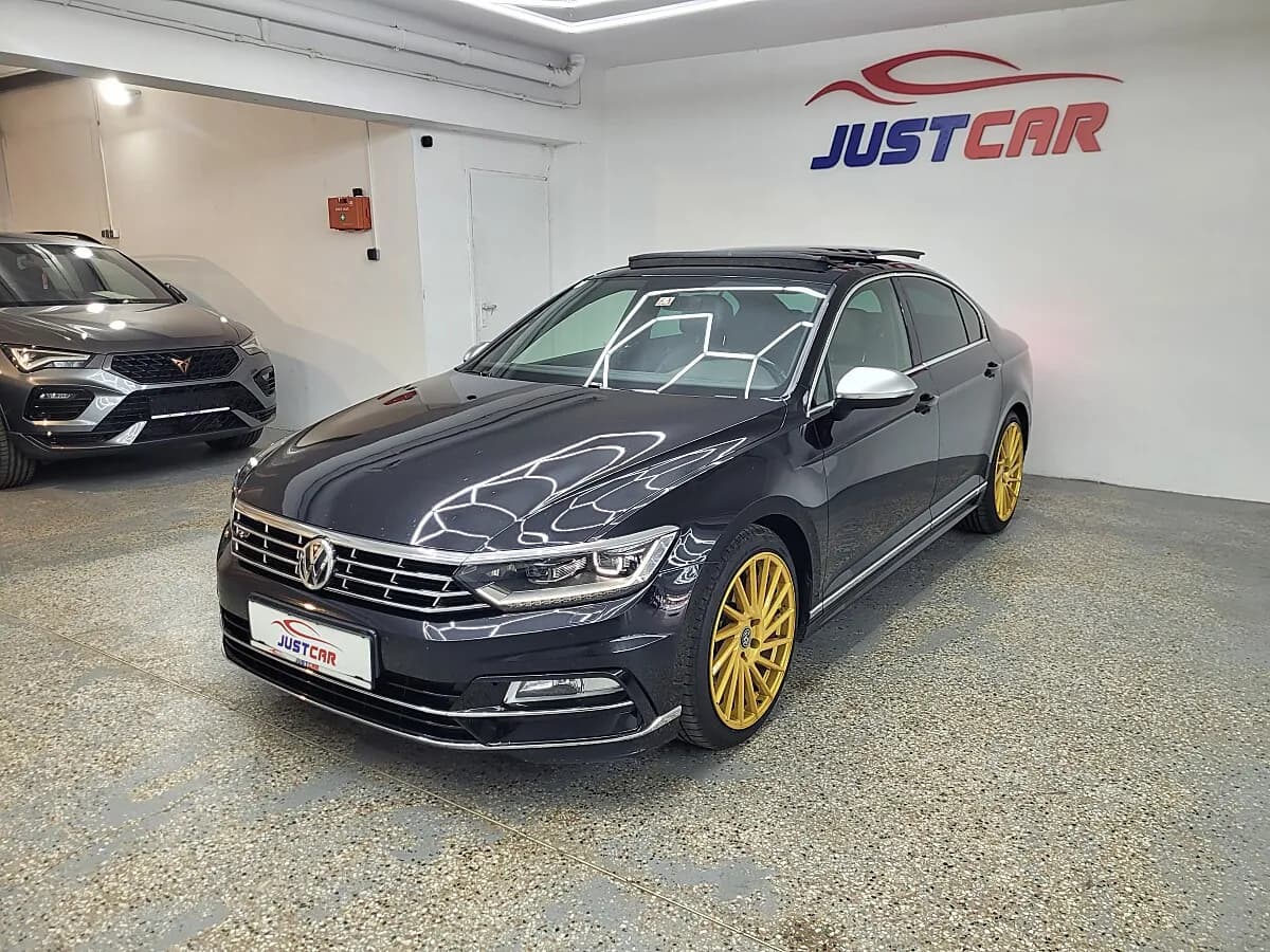 VW Passat