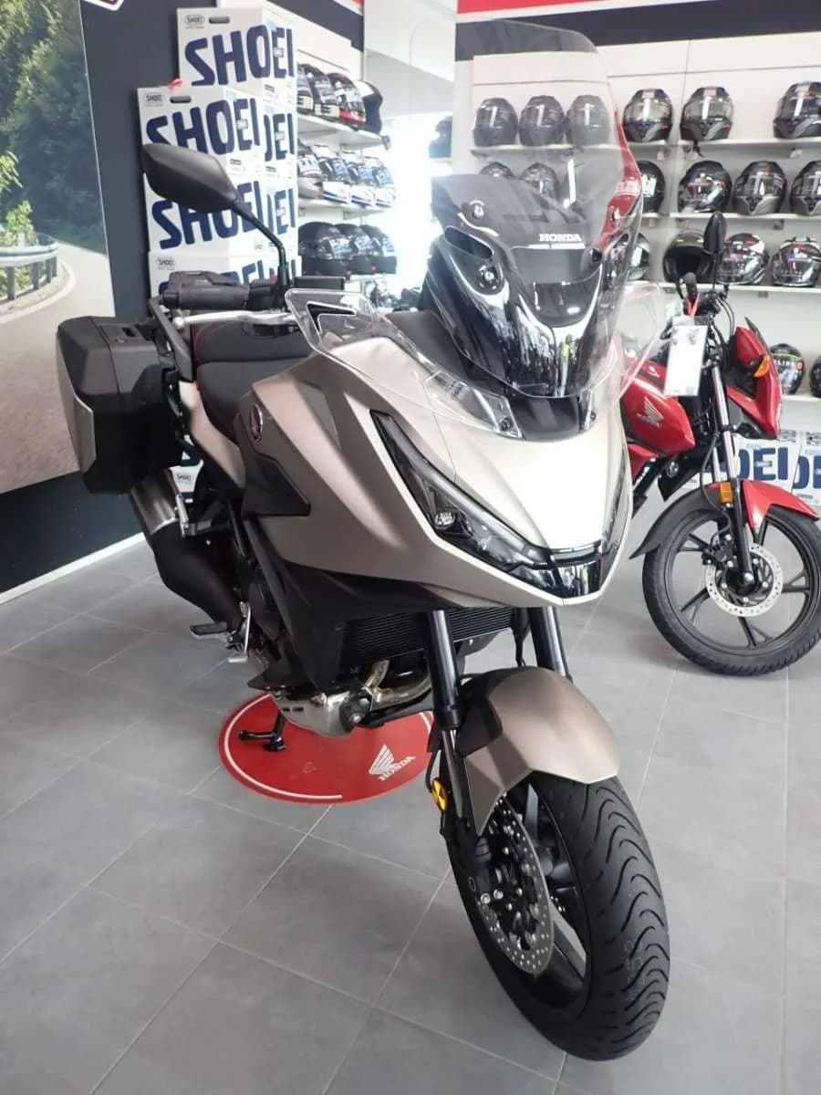 Honda NT