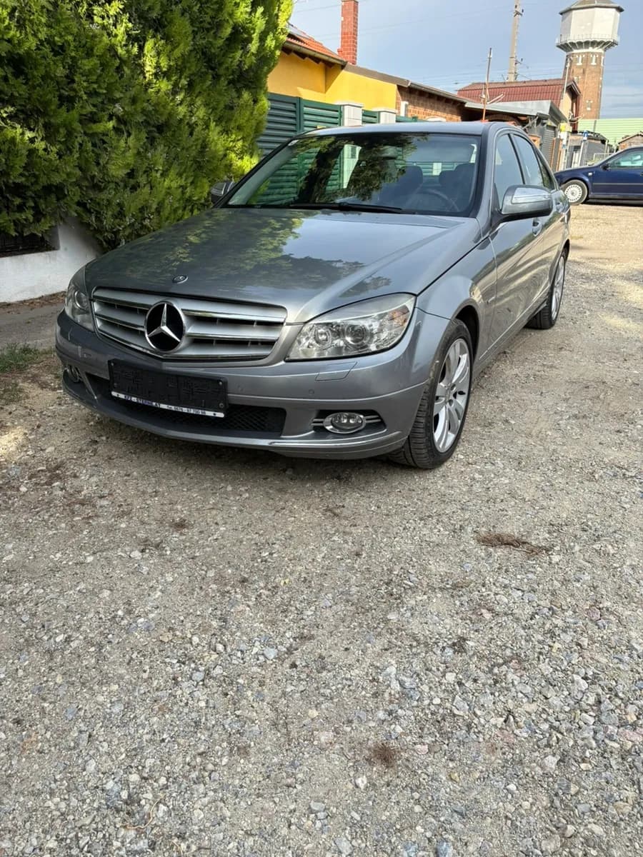 Mercedes-Benz C-Klasse 2007 – € 8.300, 168 500 km – Bild 1 von 14