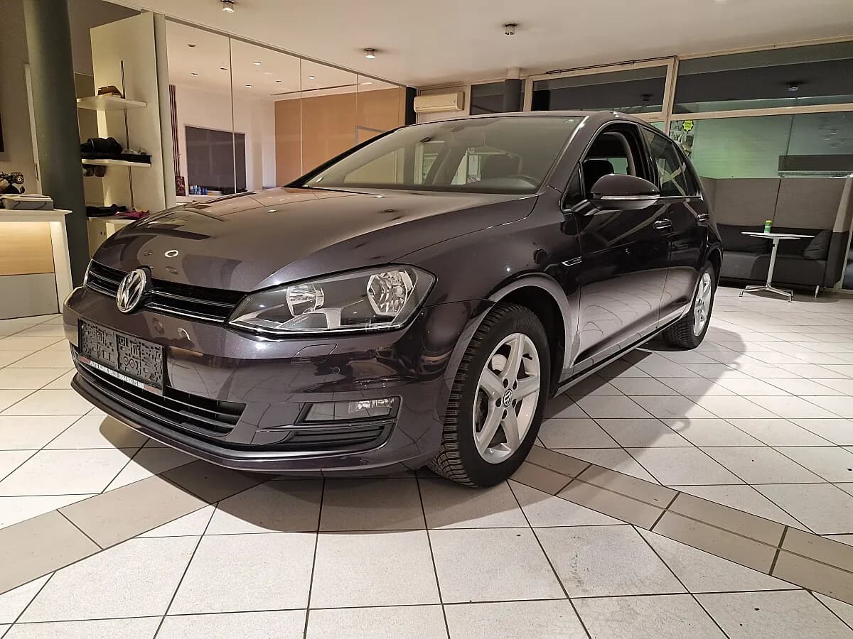 VW Golf