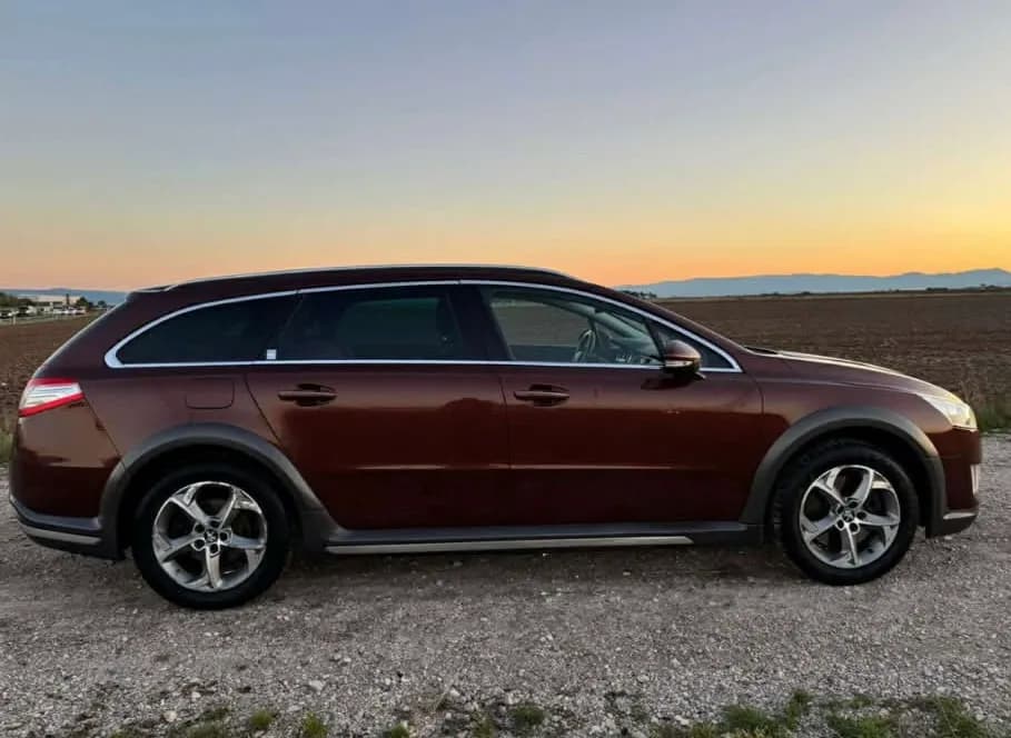 Peugeot 508 2012 – € 6.700, 258 000 km – Bild 1 von 4