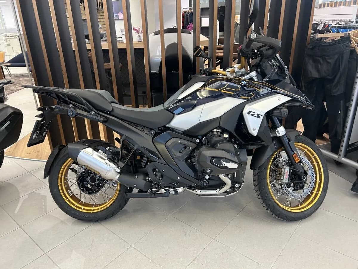 BMW R 1300 GS – € 29.890, 0 km – Bild 1 von 9