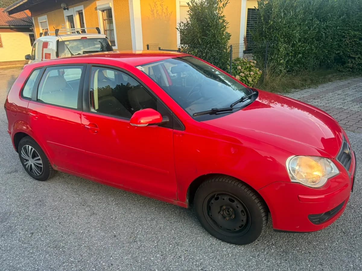 VW Polo