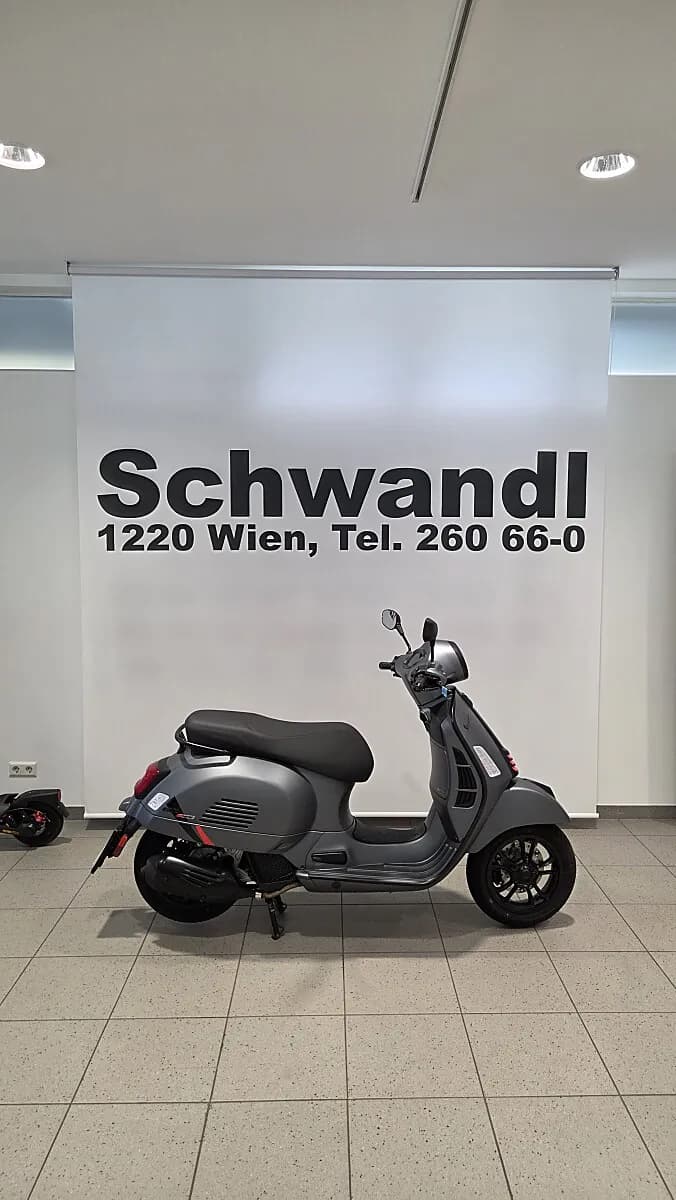 Vespa GTS – € 7.099, 0 km – Bild 1 von 5