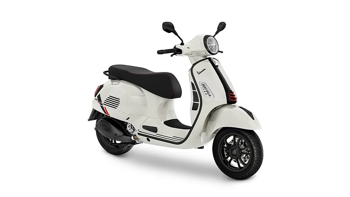 Vespa GTS – € 8.199, 0 km – Bild 1 von 11