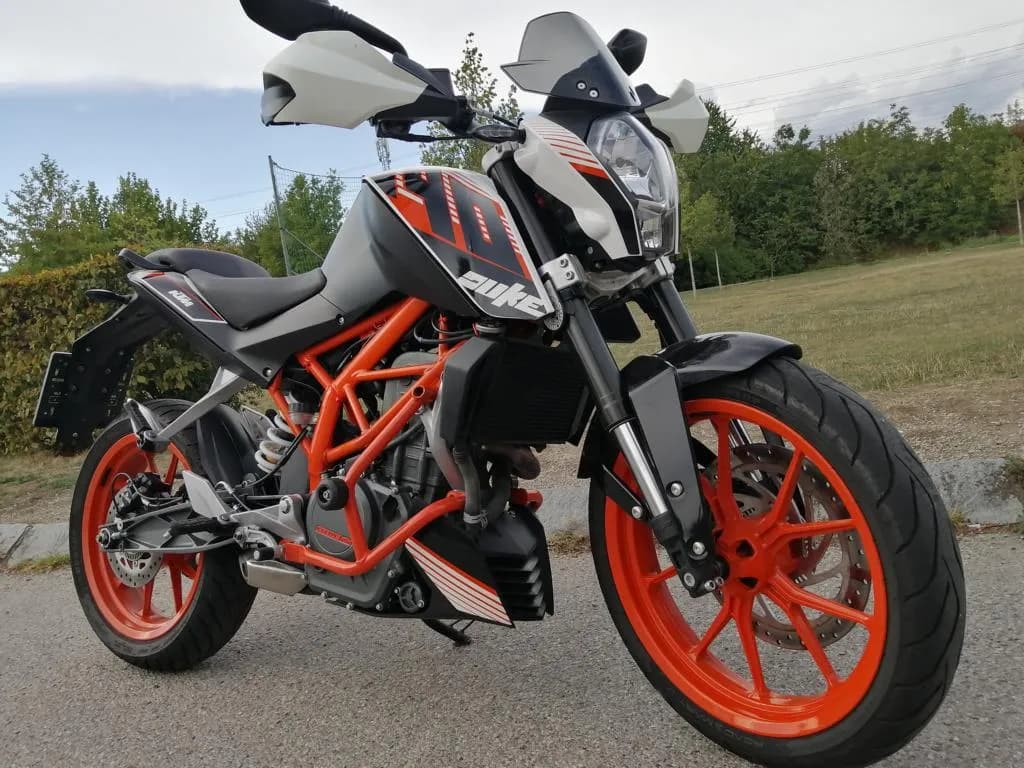 KTM Duke