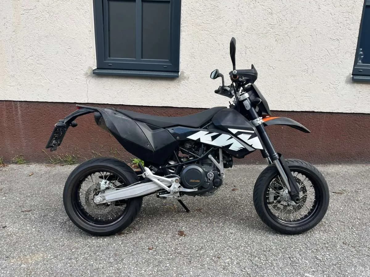 KTM 690