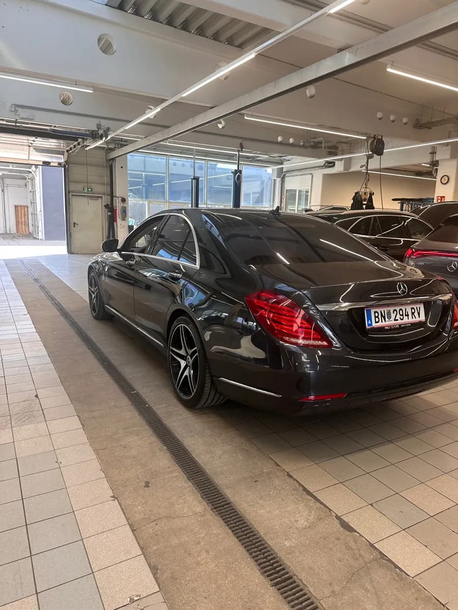 Mercedes-Benz S-Klasse