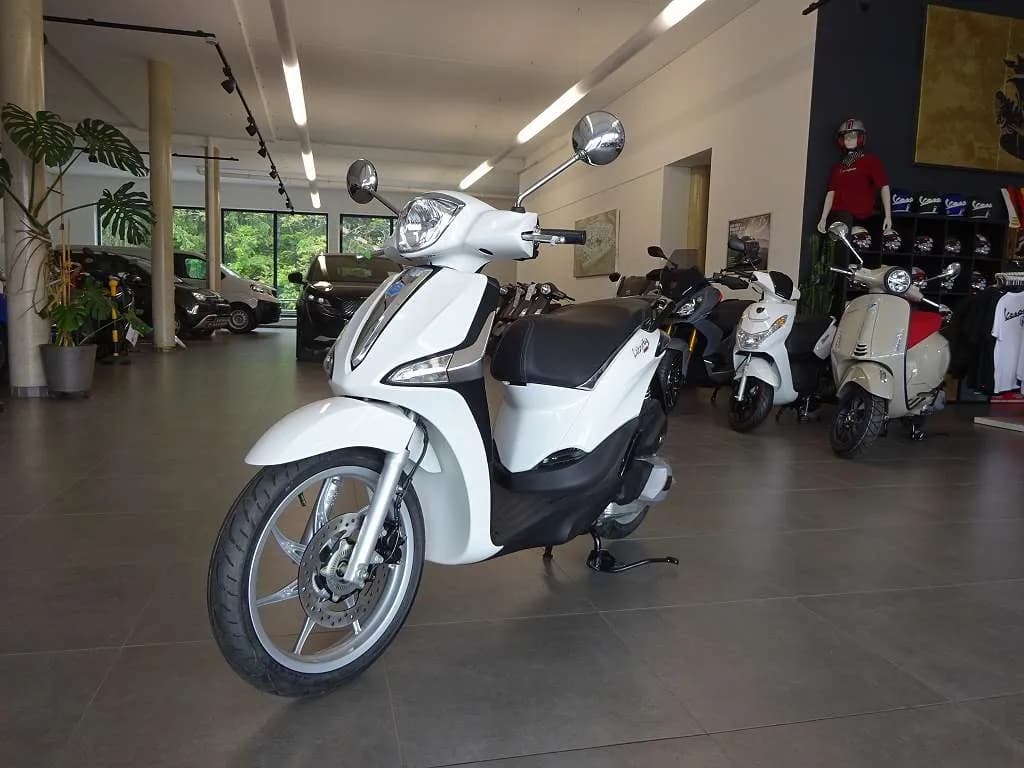 Piaggio Liberty – € 3.199, 0 km – Bild 1 von 8