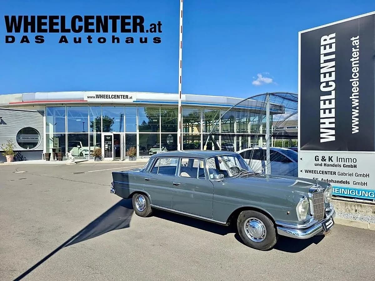 Mercedes-Benz Sonstige