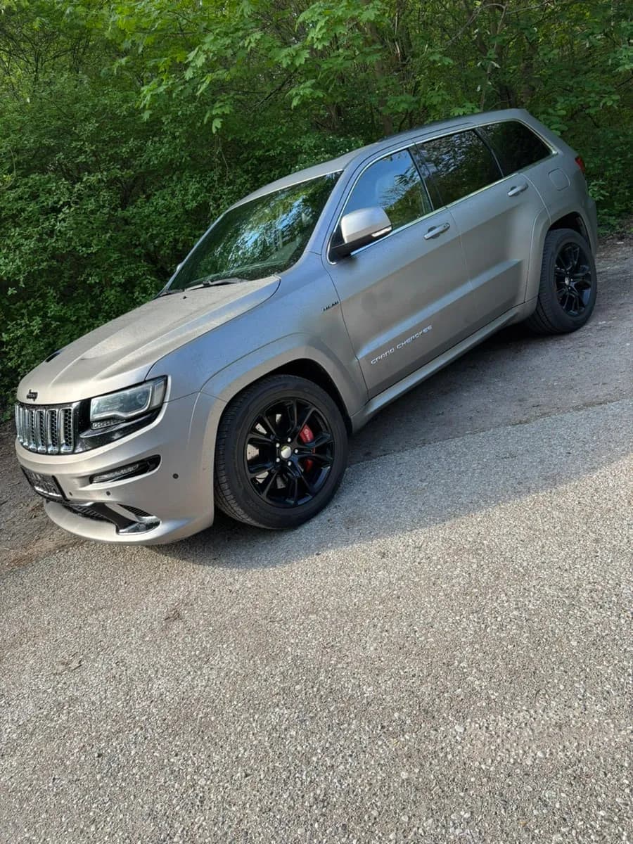Jeep Grand Cherokee 2014 – € 32.000, 176 000 km – Bild 1 von 11
