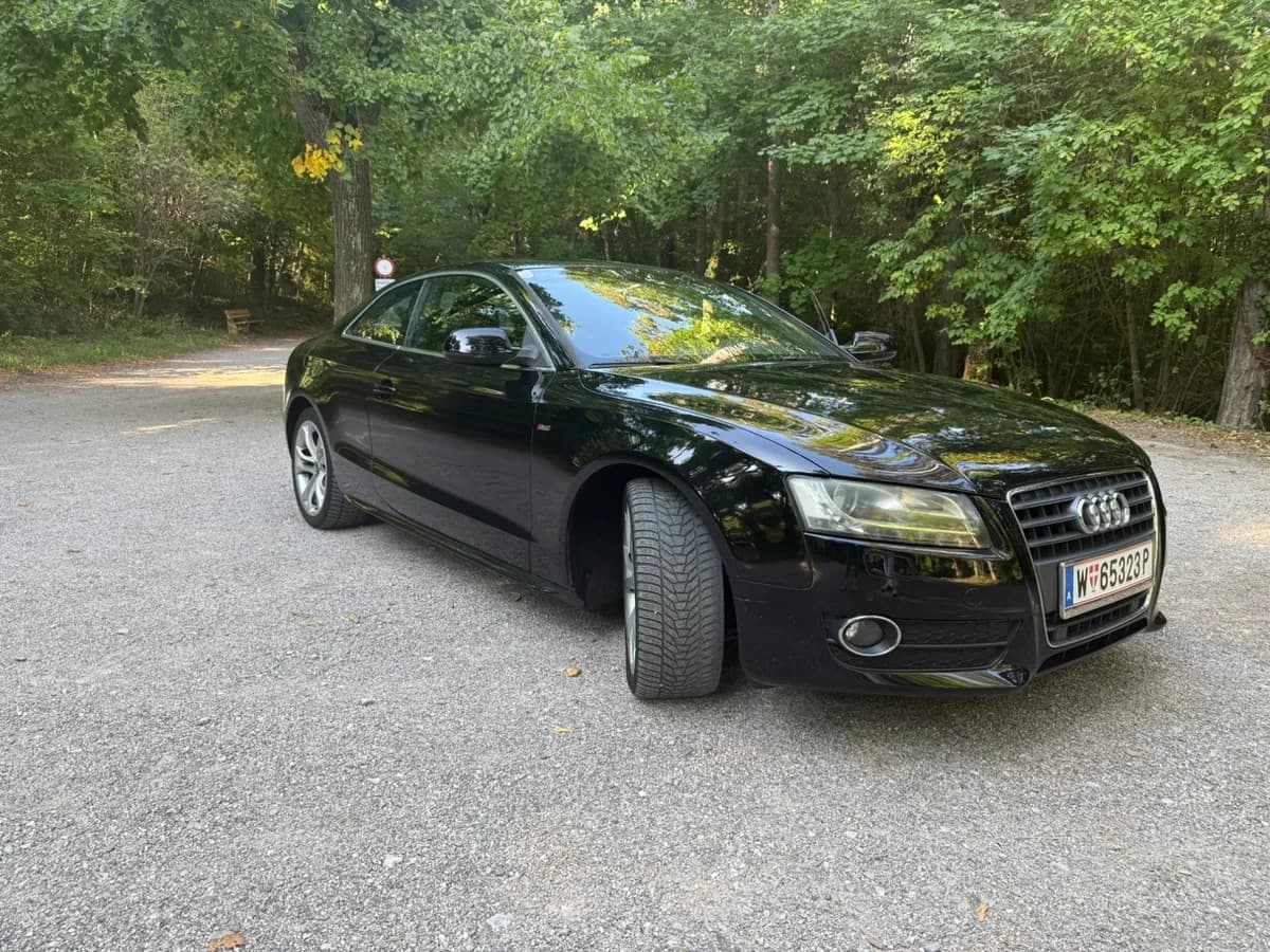 Audi A5 2010 – € 8.290, 175 000 km – Bild 1 von 12