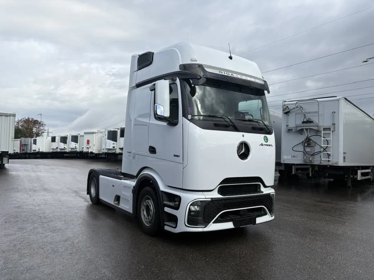 Mercedes-Benz Sonstige
