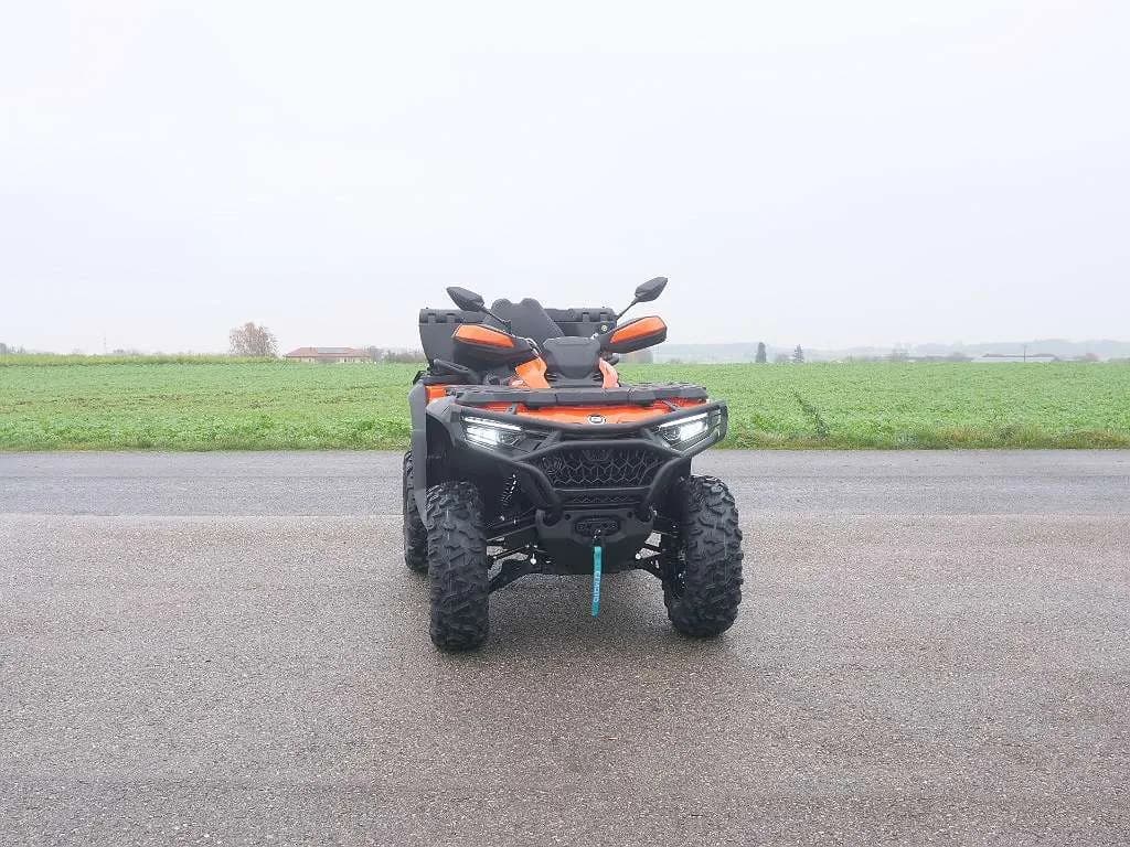 CFMOTO CForce – € 13.499, 0 km – Bild 1 von 12
