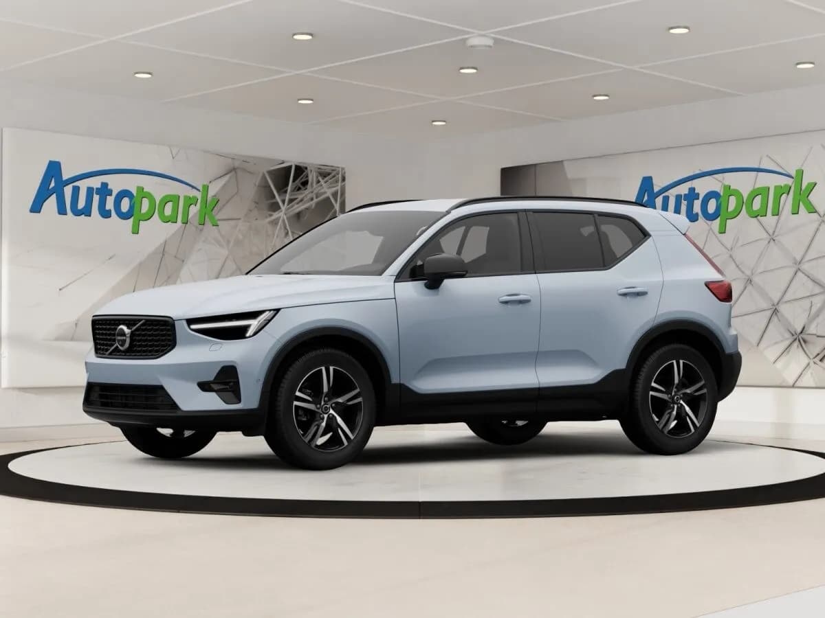 Volvo XC40 – € 40.990, 10 km – Bild 1 von 23