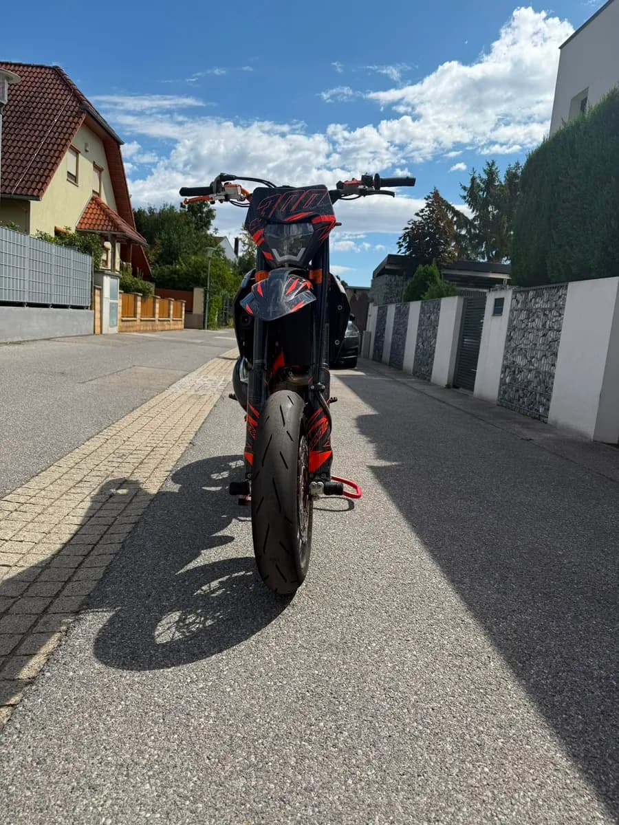 KTM 300