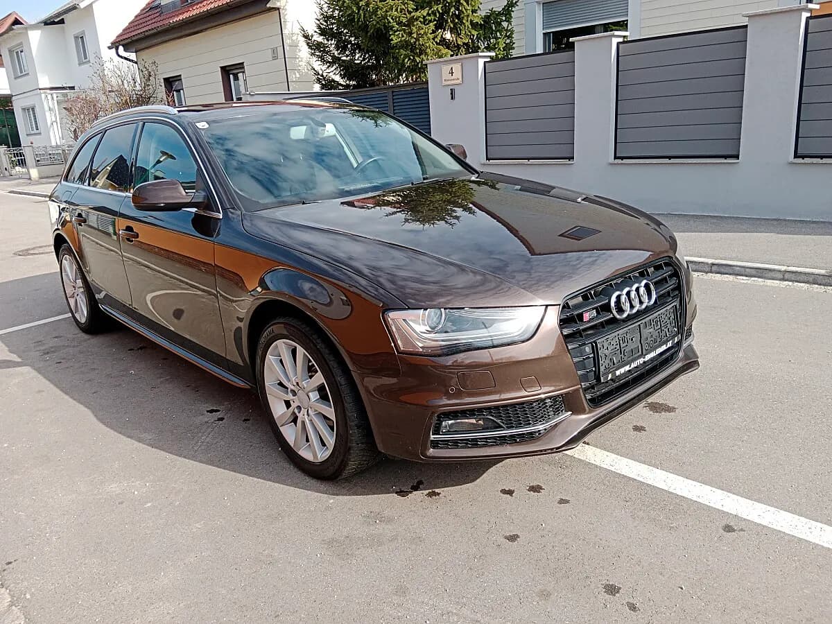 Audi A4 2012 – € 10.500, 197 000 km – Bild 1 von 20